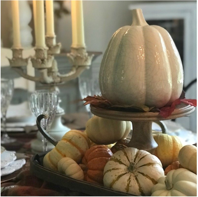 Fall Dining Room Table Decor Ideas with Pumpkin Centerpieces