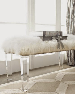 faux_fur_on_ottoman_2015-09-11_2126.png