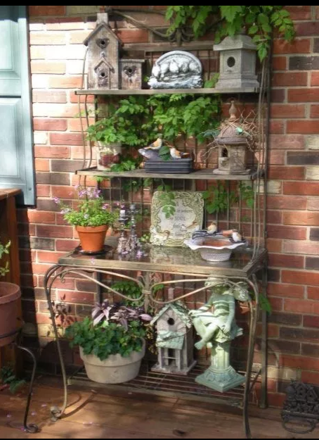 Baker’s stand used for a wall garden s ource