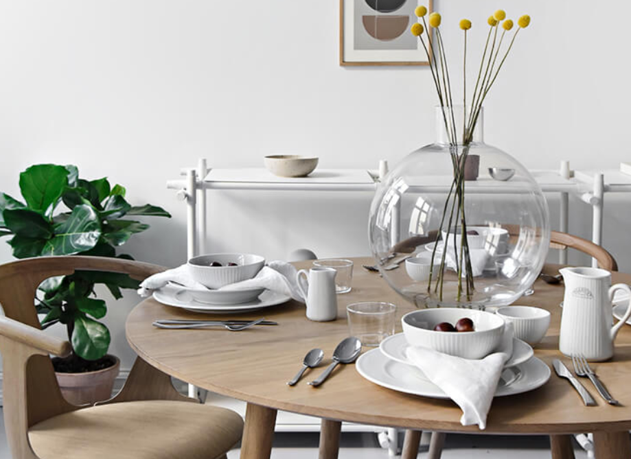 Simply white for a modern Scandinavian table setting source Nonagon Style
