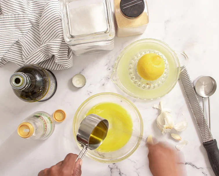 Lemon Garlic Vinaigrette-V2-9833.jpg