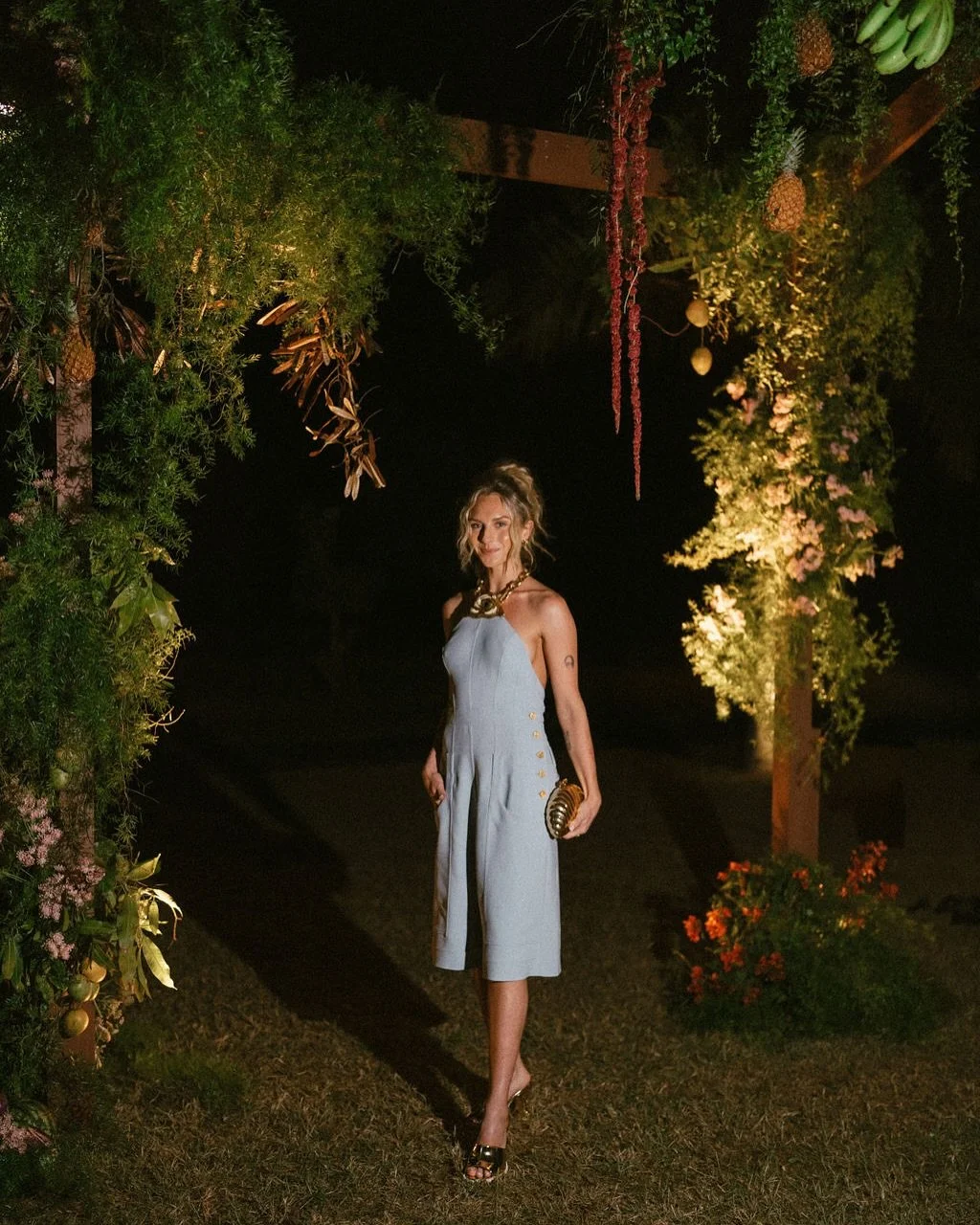 A moment for @kileyvinik in @schiaparelli and this welcome arch for night two ~ incorporating locally grown and foraged flowers, fruits &amp; veg into their Farm Dinner design ~ styling @clgcreative planning @bethhelmstetter &amp; photos @bushwhacked