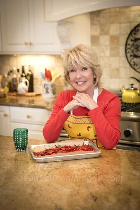 Chef Dawn Bause is a Personal Chef, Cooking instructor, Food Writer, Culinary Tour Coordinator, and co-author of the Italian cookbook "Romance Begins in the Kitchen"