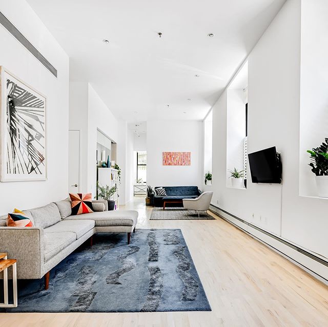 There are high ceilings &amp; there are HIGH ceilings, what a beauty and perfectly located just below Canal. A TriBeCa jaw dropper! .
.
.
.
.
#dooleyimages #newyork #lifestyle #love #westvillage #tribeca #nyc #realestate #design #travel #losangeles #
