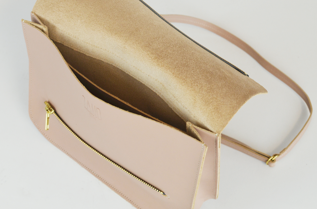 zand-erover-shoulderbag-fine-04.png
