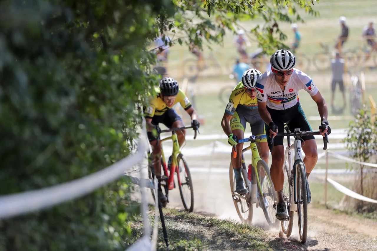 White, Werner and Livermon pull away from the pack early.