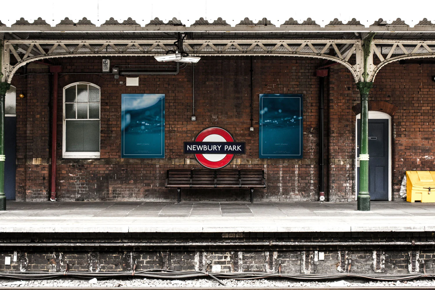 SwimStudio_London_Poster_Station.jpg