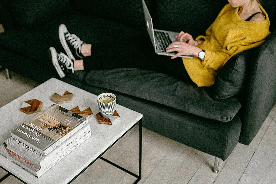 couch-working