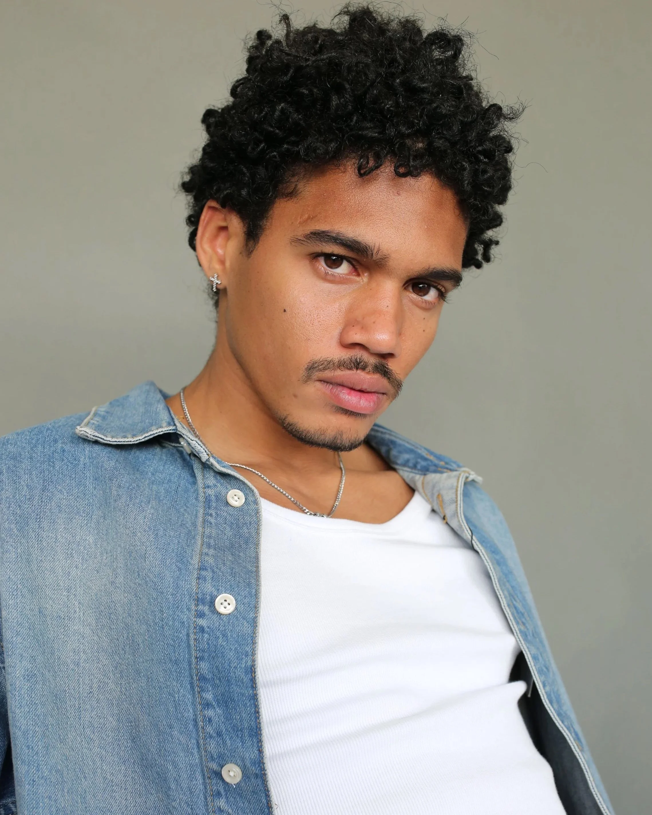 1-jose-bello-main-book.jpg