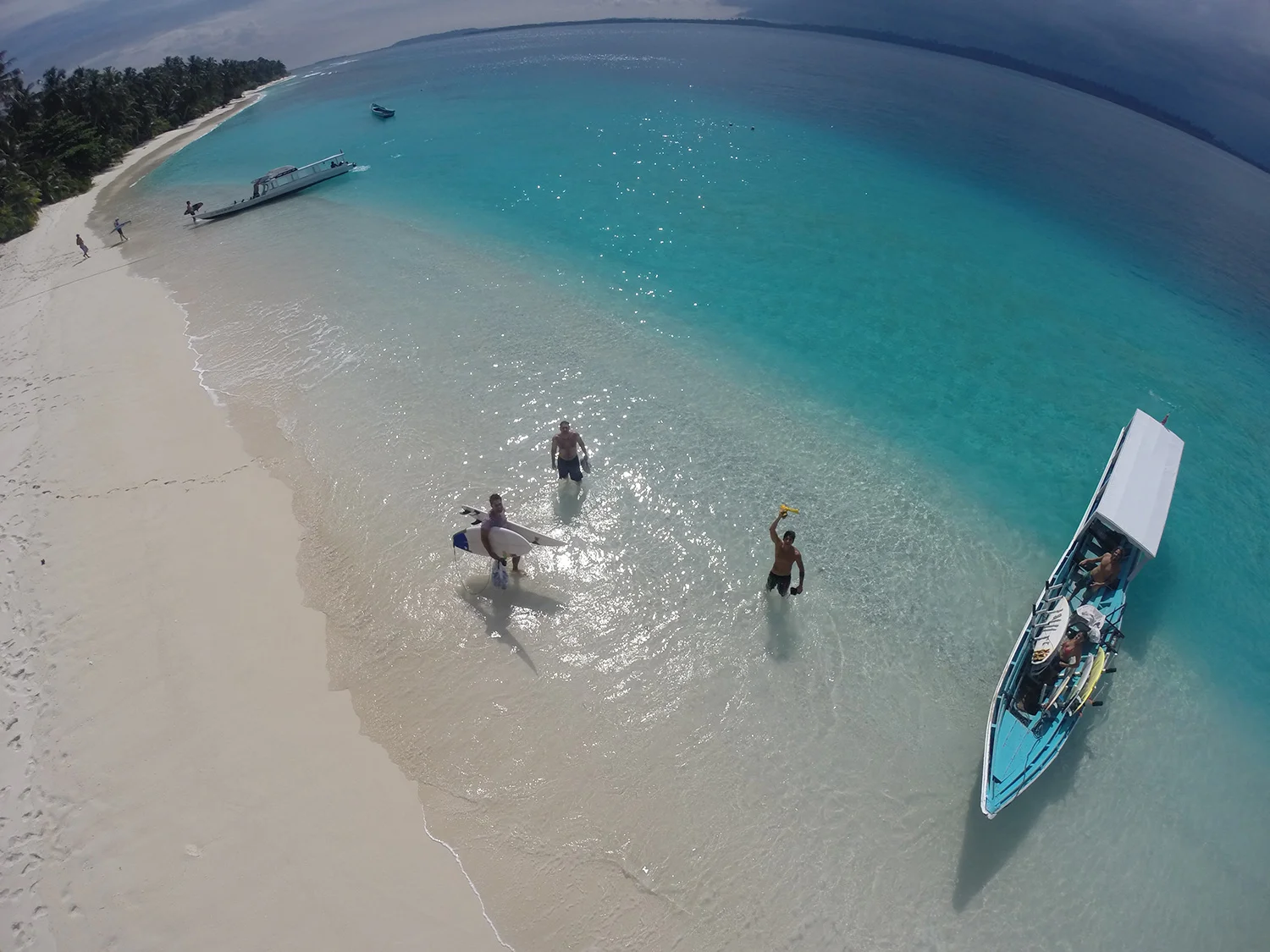The trip Botik Restor Mentawais 11.jpg