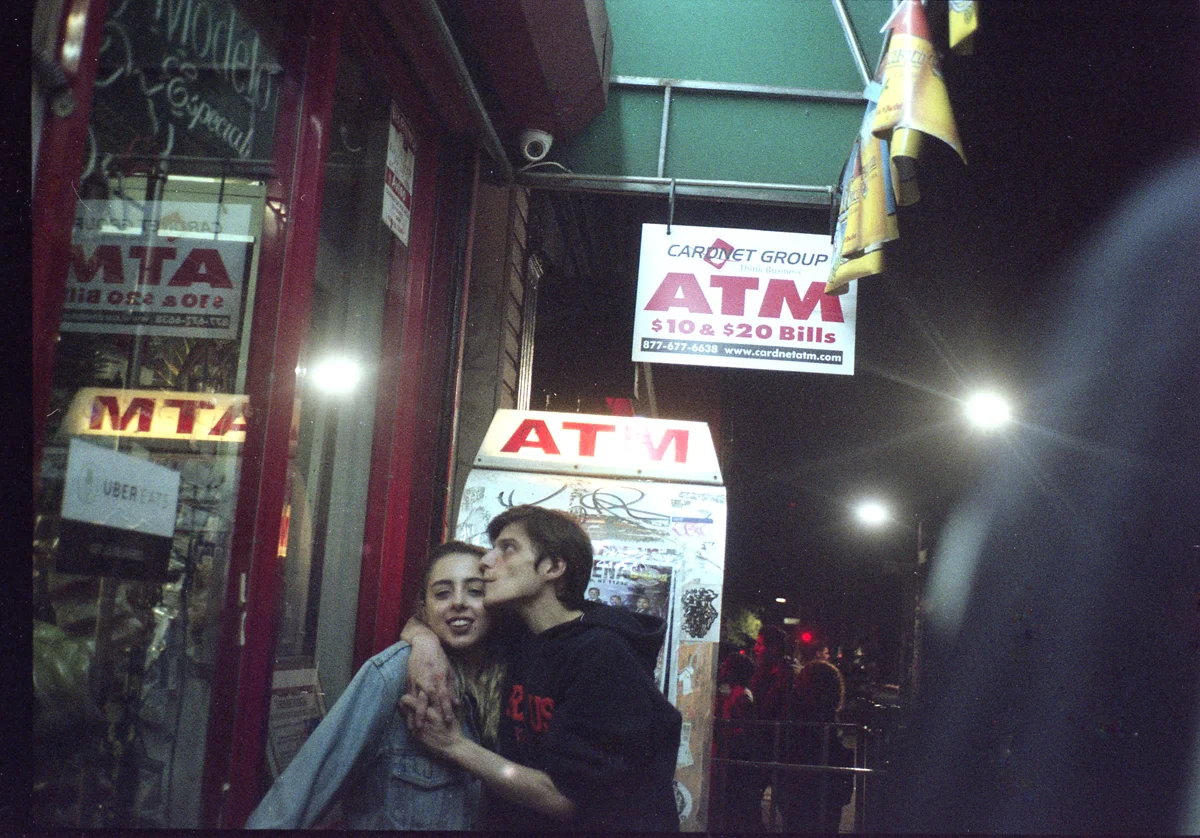Couple in Brooklyn, 2017. © Cameron Schiller