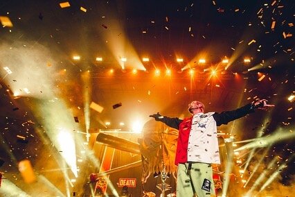 2020 U.S ARENA TOUR ON SALE NOW! 🔥🔥
Special guests @paparoach, @iprevailband and support from @ice9kills ✊✊ ⁣
Tickets and VIPs: fivefingerdeathpunch.com ⁣
SPRING 2020 US TOUR DATES ⁣
⁣

4/8 - Sunrise, FL // BB&amp;T Center
4/10 - Duluth, GA // Infi