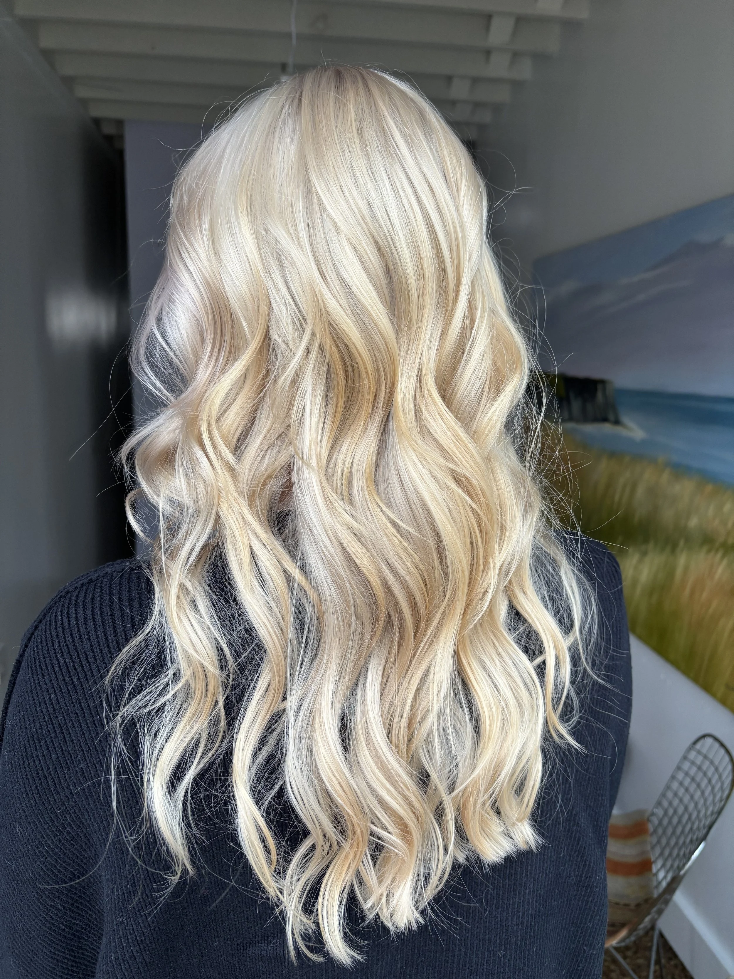 clementines-salon-colorado-blonde-waves.jpeg