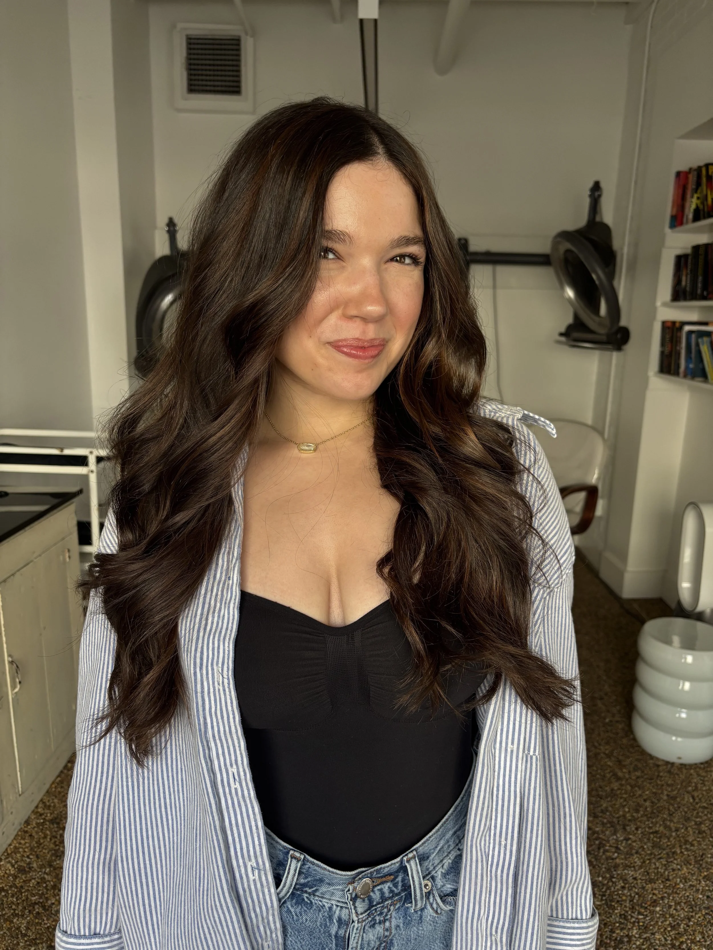 Long-brunette-layered-haircut-by-Monica.jpeg
