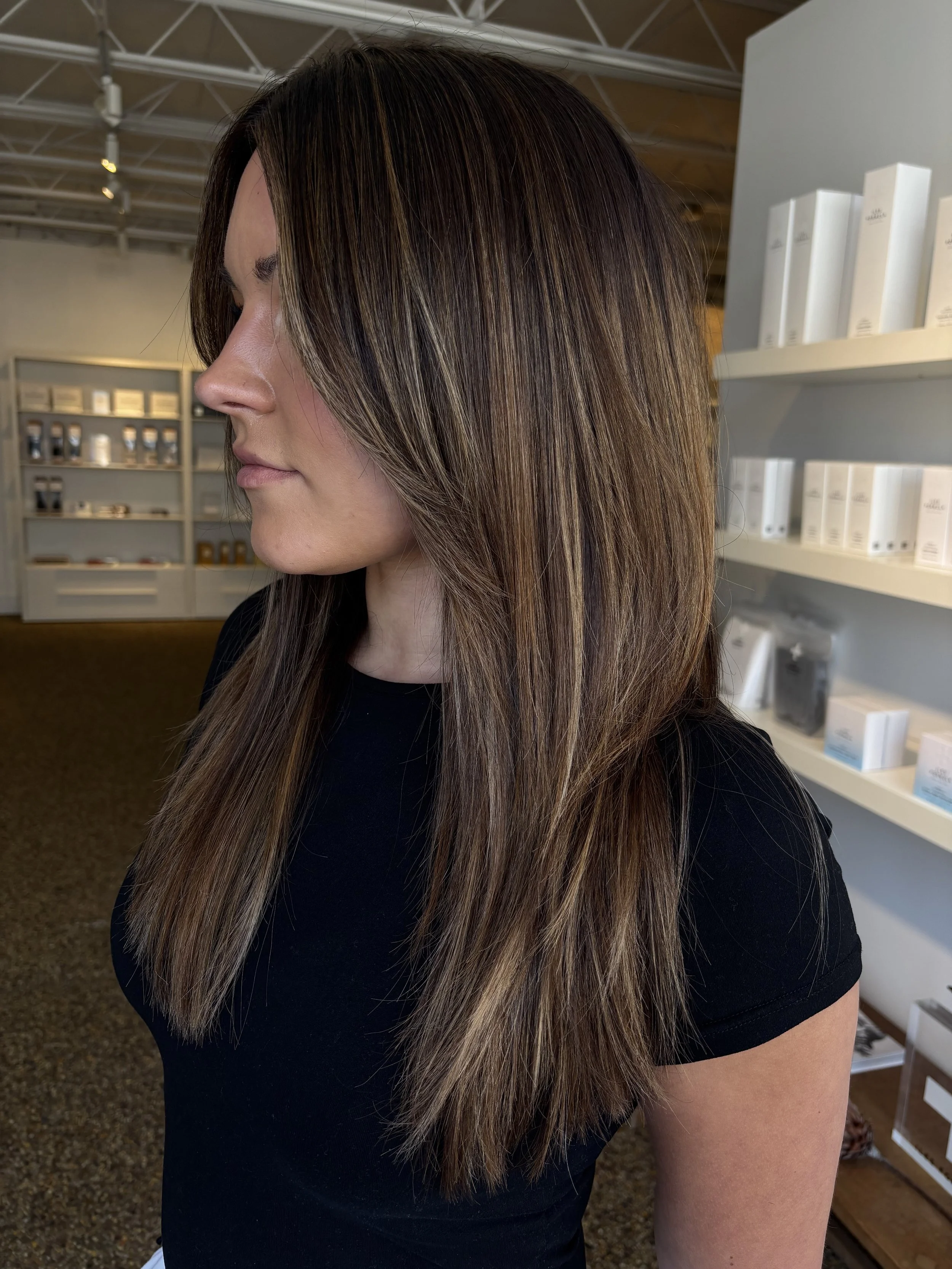 clementines-salon-brunette-highlights.jpeg