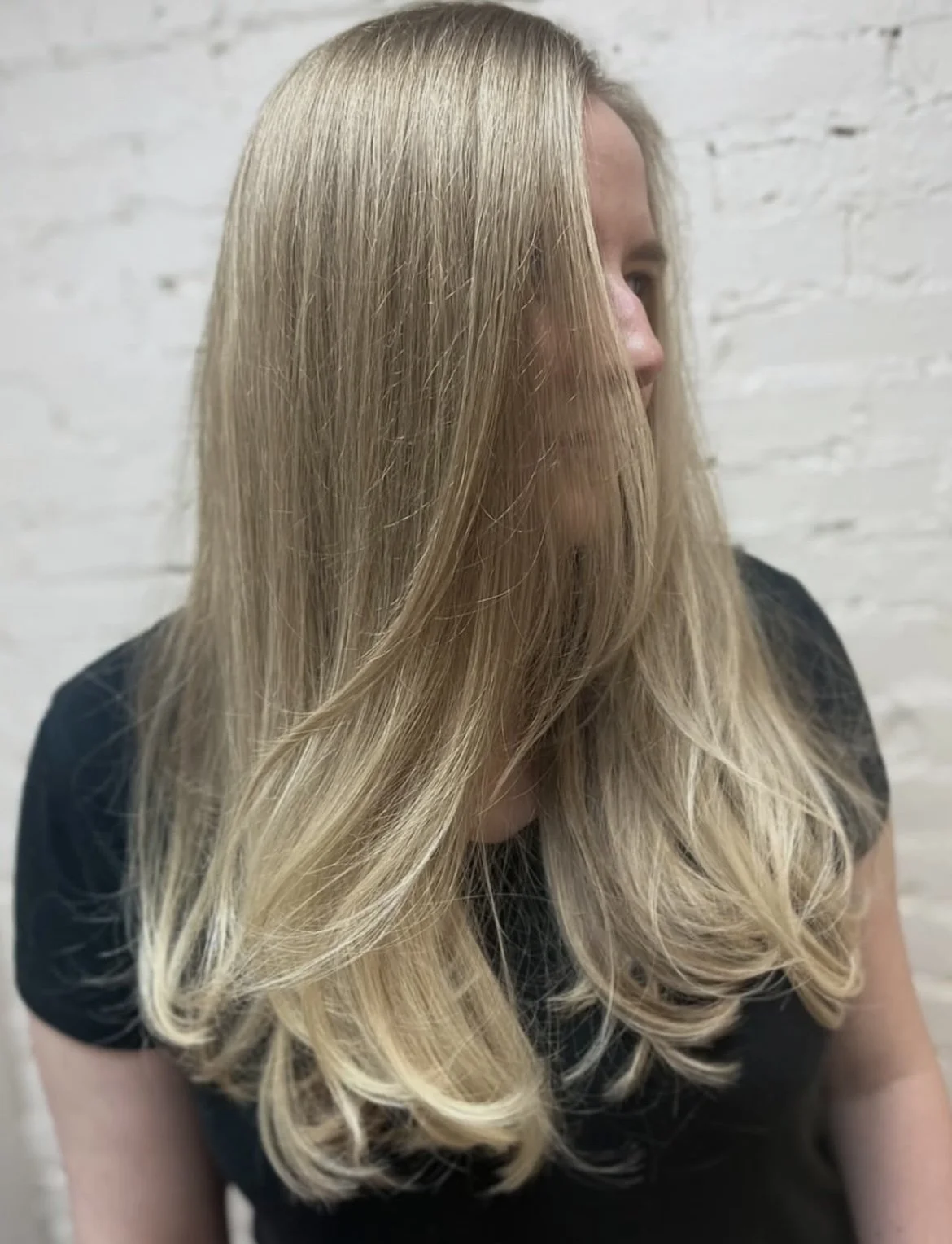 aurora-hair-stylist-cam-mason-natural-blonde-highlighted-hair..jpg