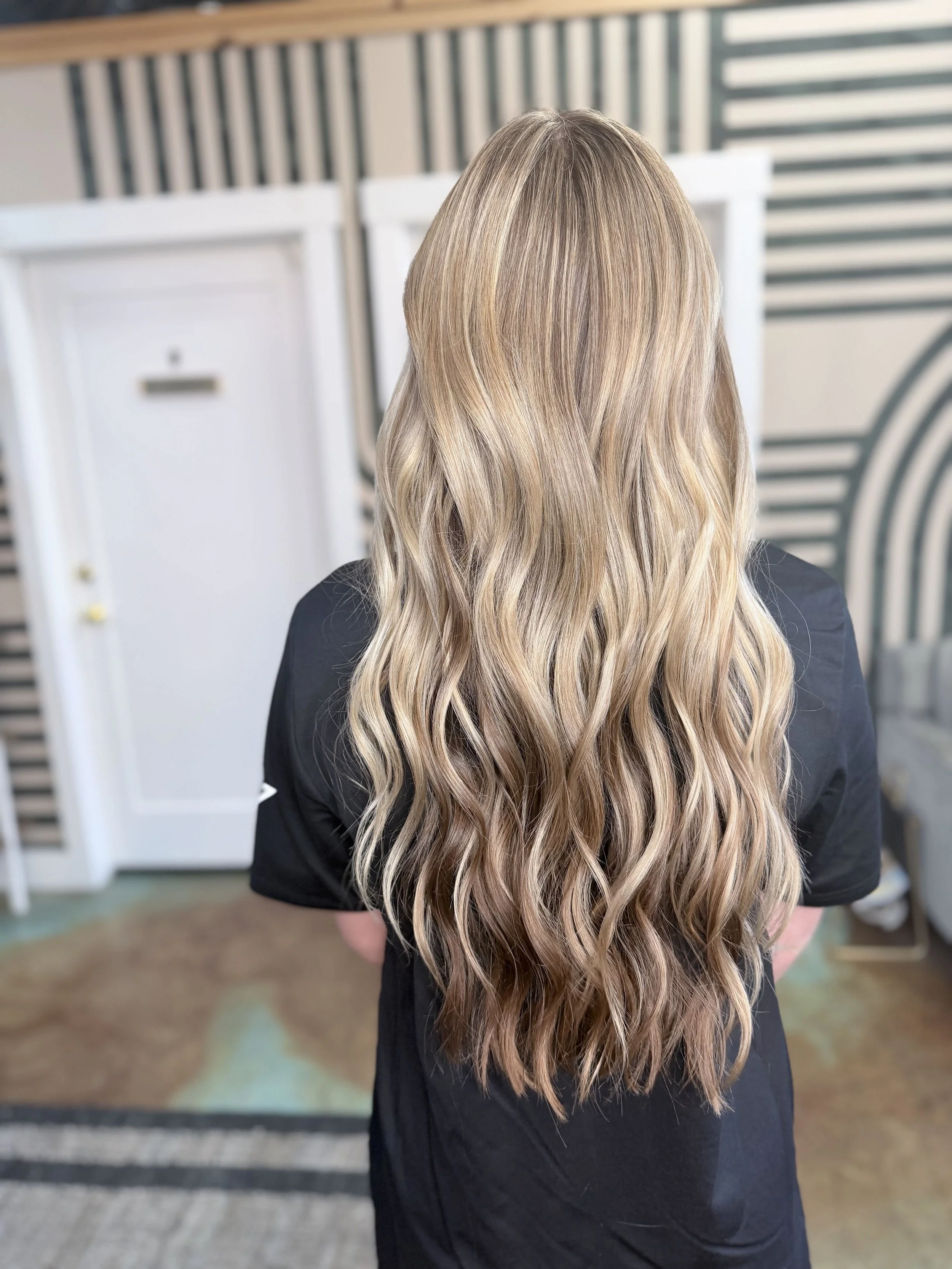 aurora-hair-stylist-megan-schoales-lived-in-blonde-highlights.jpg
