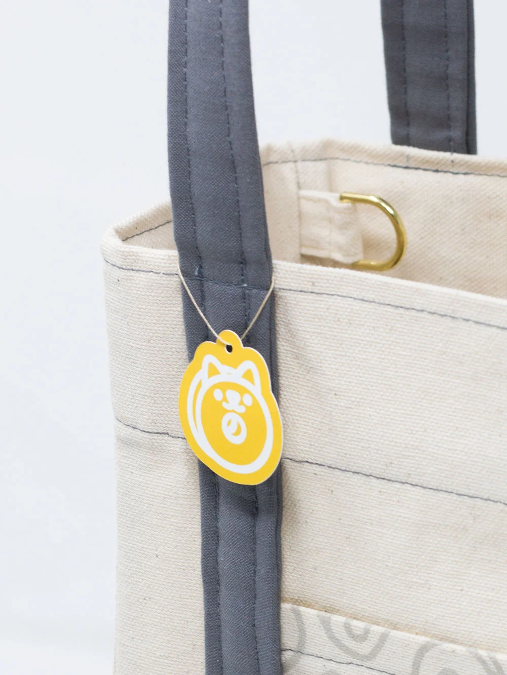 TinyTote-GrayClose.jpg