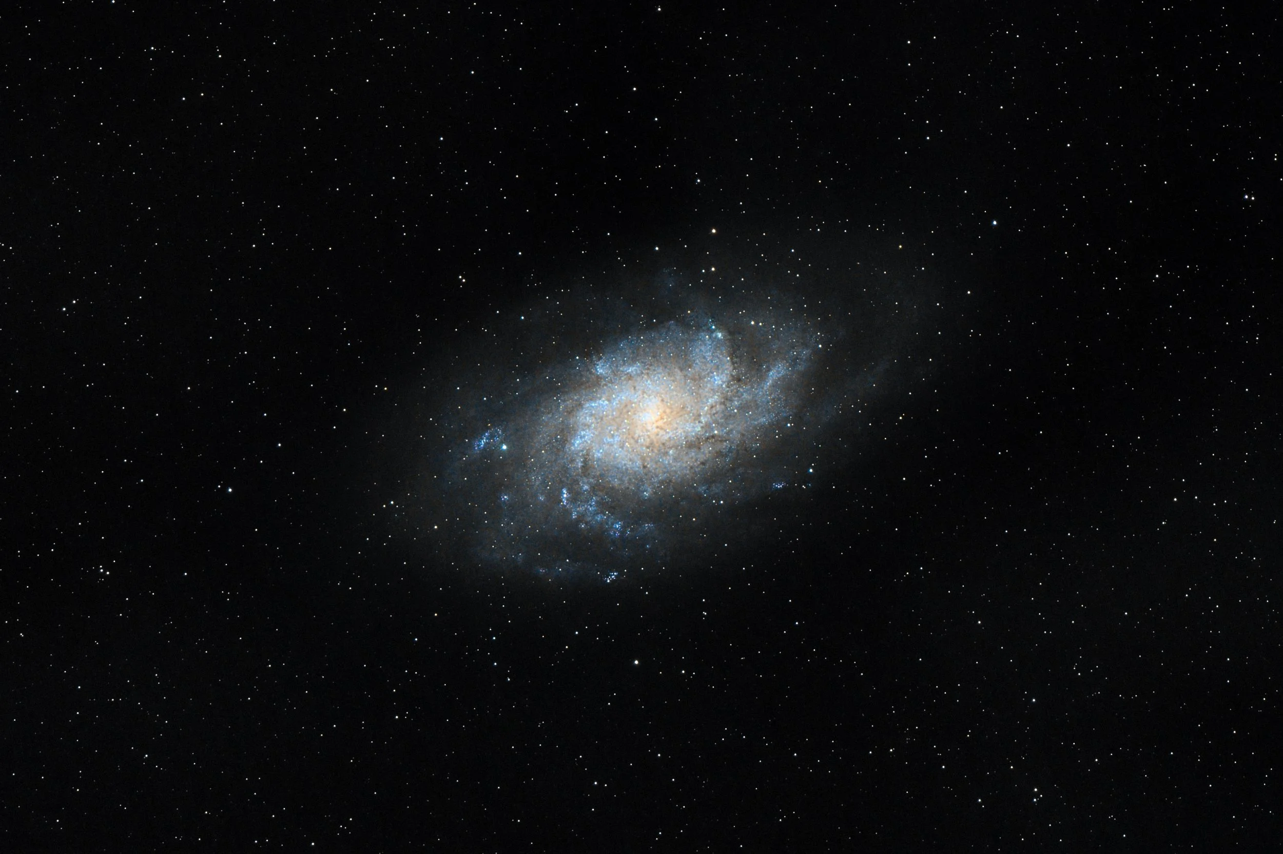 starmask_result_5750s_GraXpert-bkgd-star-sat_sharpened_denoised-2.jpg