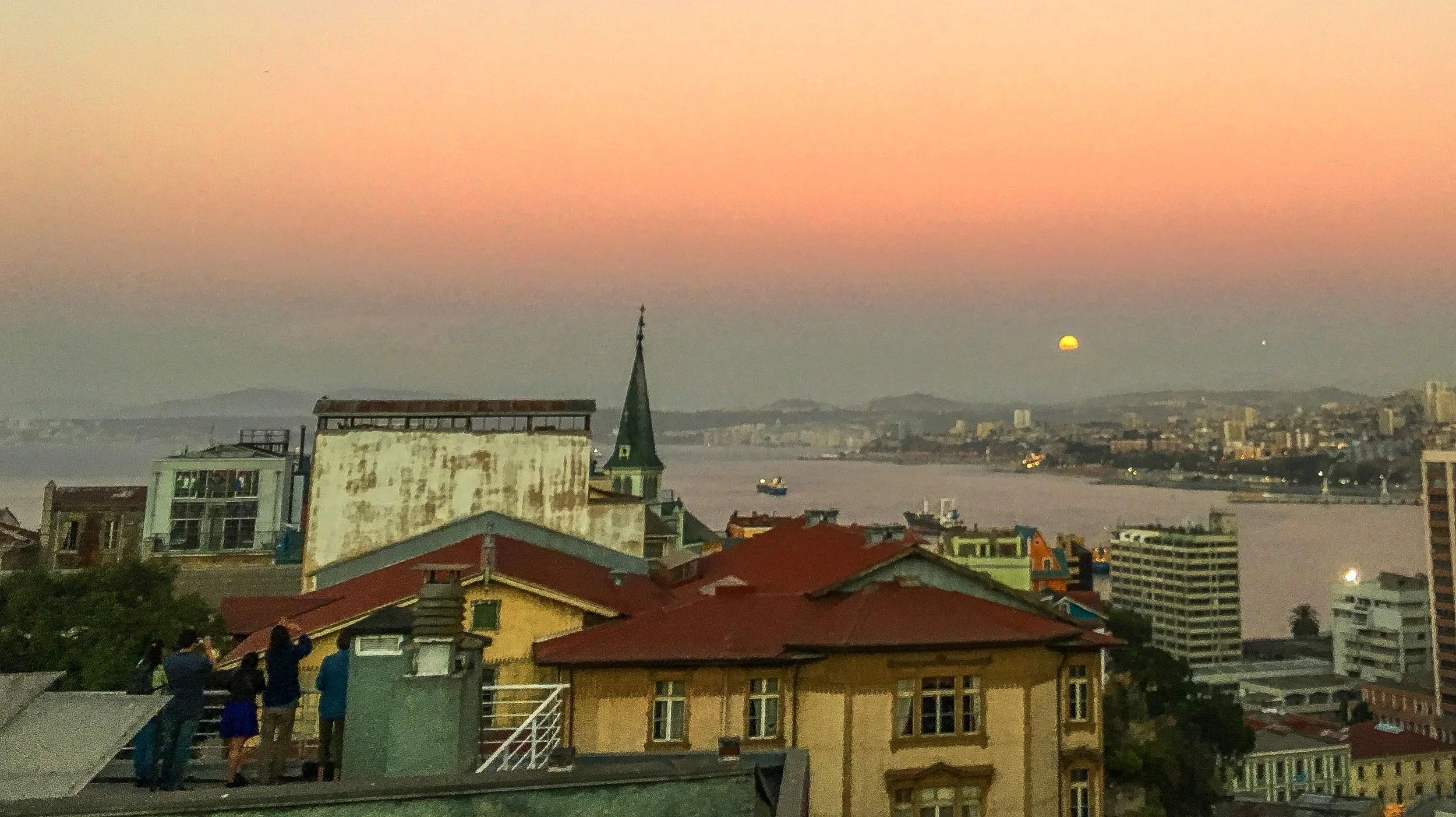 DAYS 149 - 151: VALPARAISO, CHILE