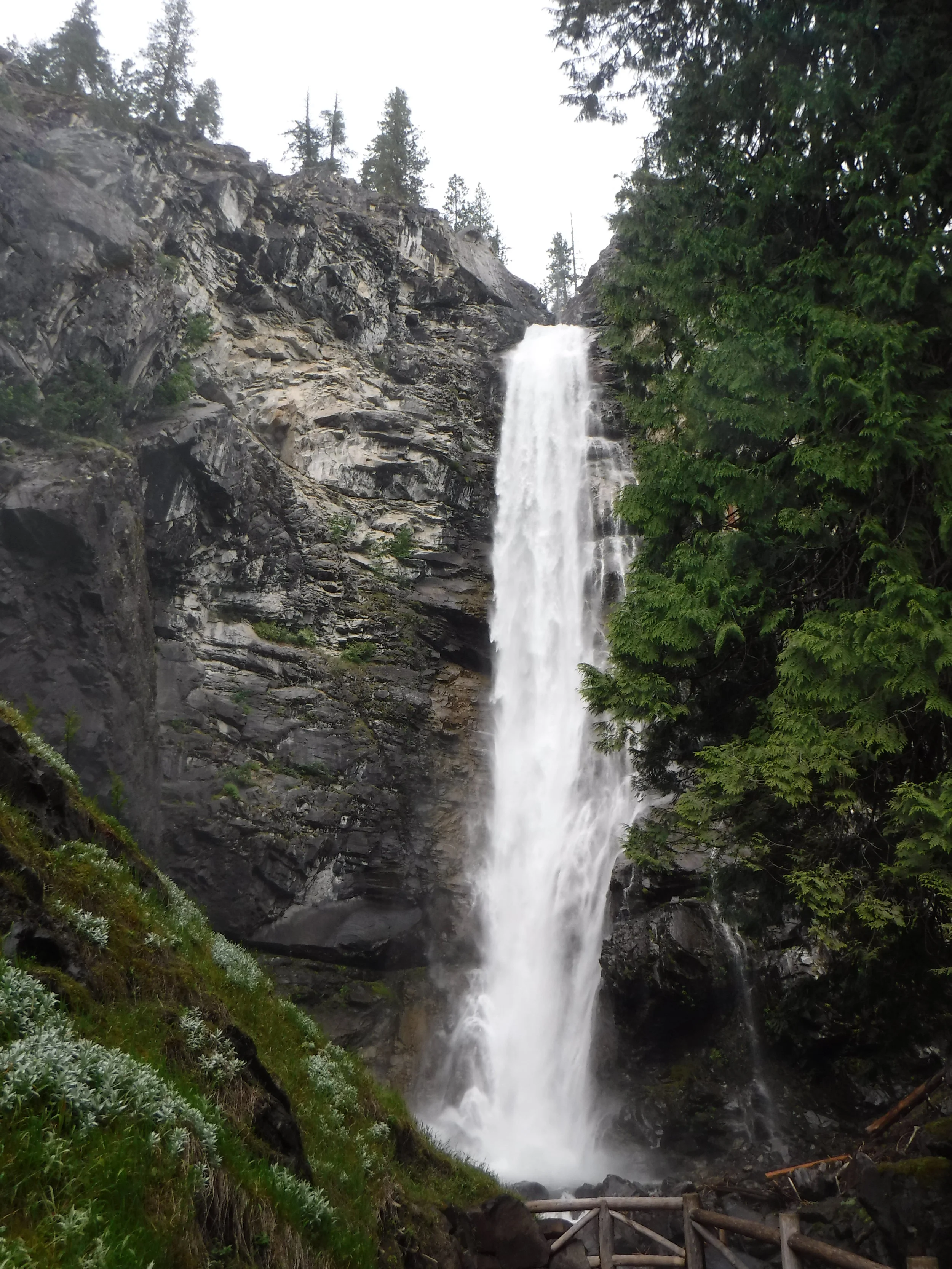 Rainbow Falls is fed by glacial water and goes into Lake Chelan