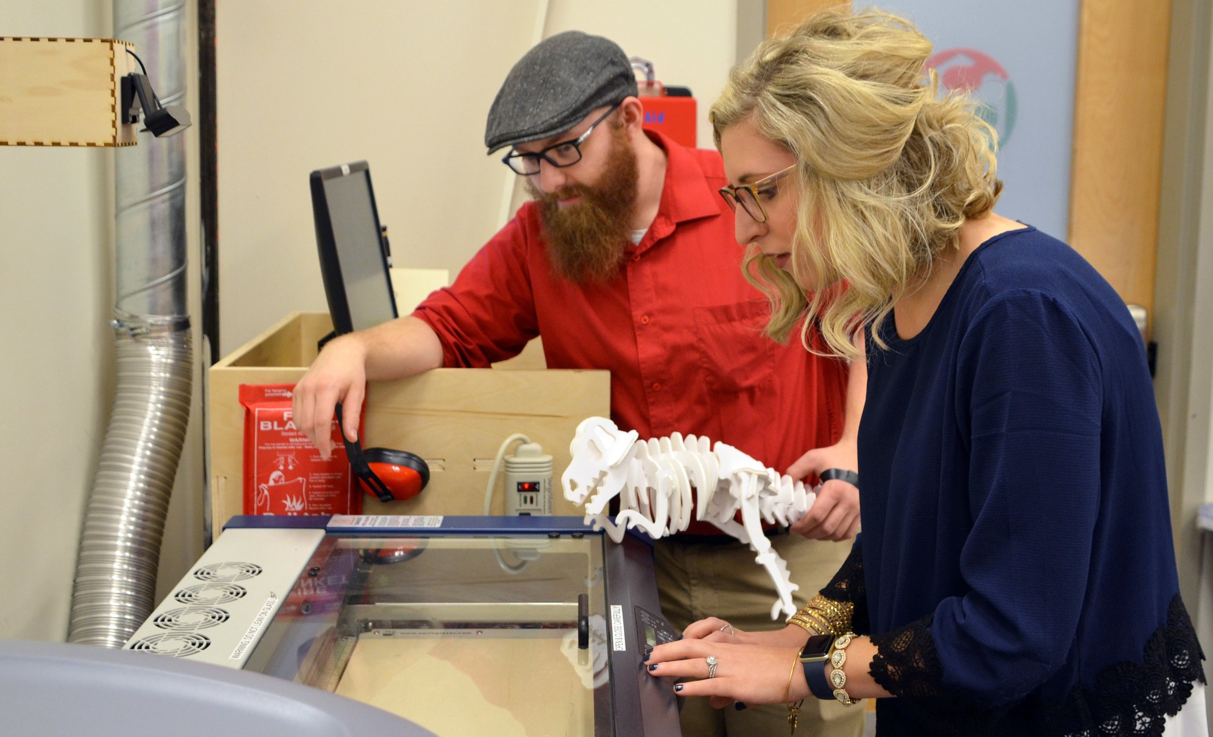 FabLabWorkshop_Feb2018_AdultsTeachers_0043-copy-1.jpg