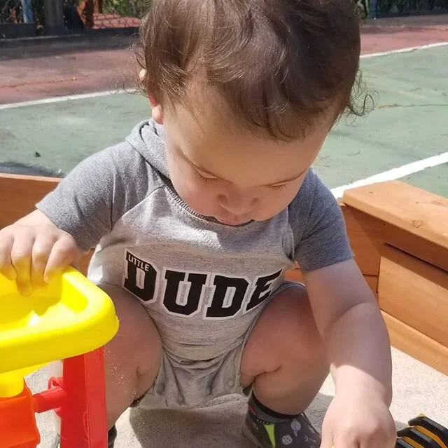When life hands you pandemics, you make your own sandbox! ⛱️
#jacklebaum