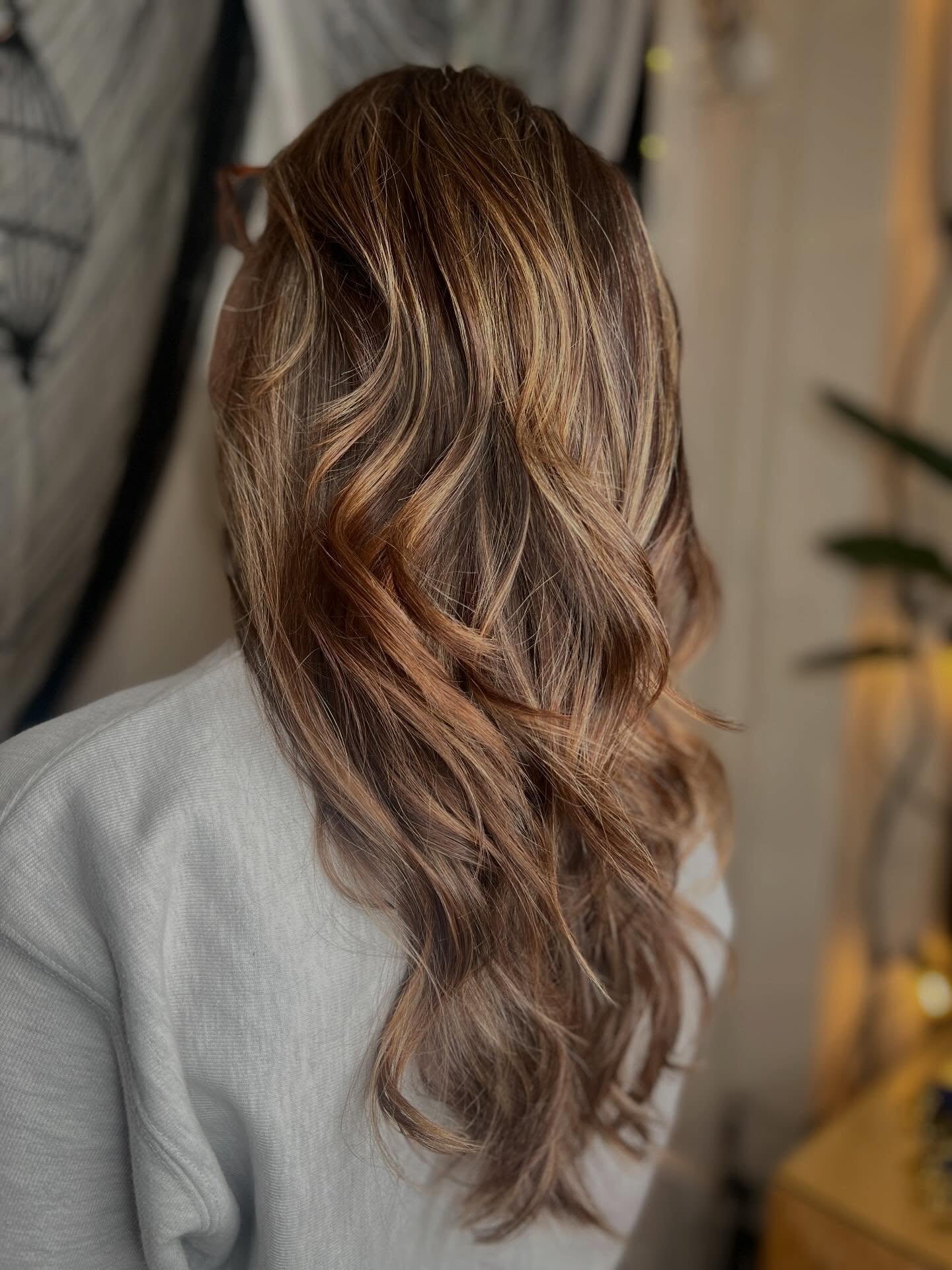Practically a new head on hair🤩 cut and color by Lori @lordogcalabrese