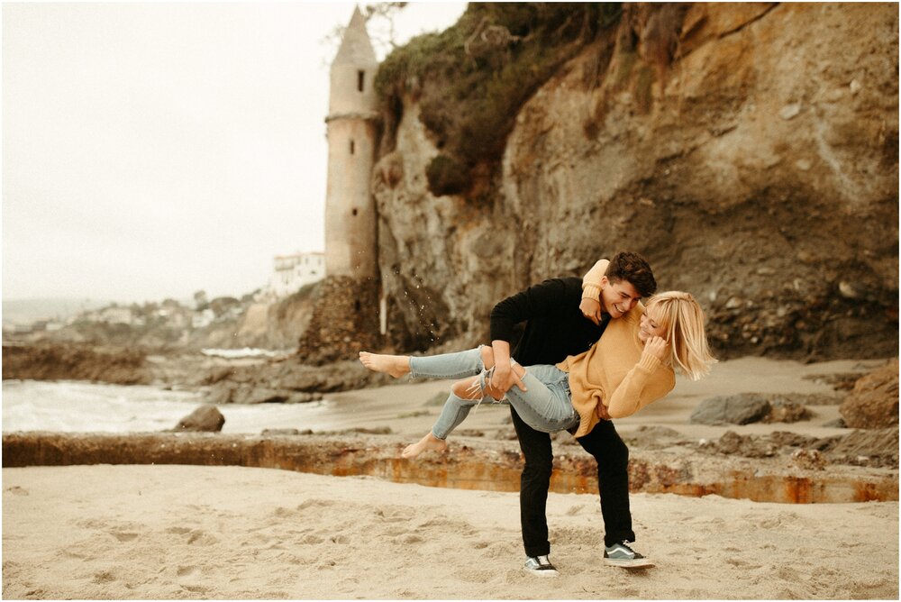 Laguna Beach Engagement in Victoria Beach by LA Wedding Photographer Saul Cervantes - Sophia & Chance-9.jpg