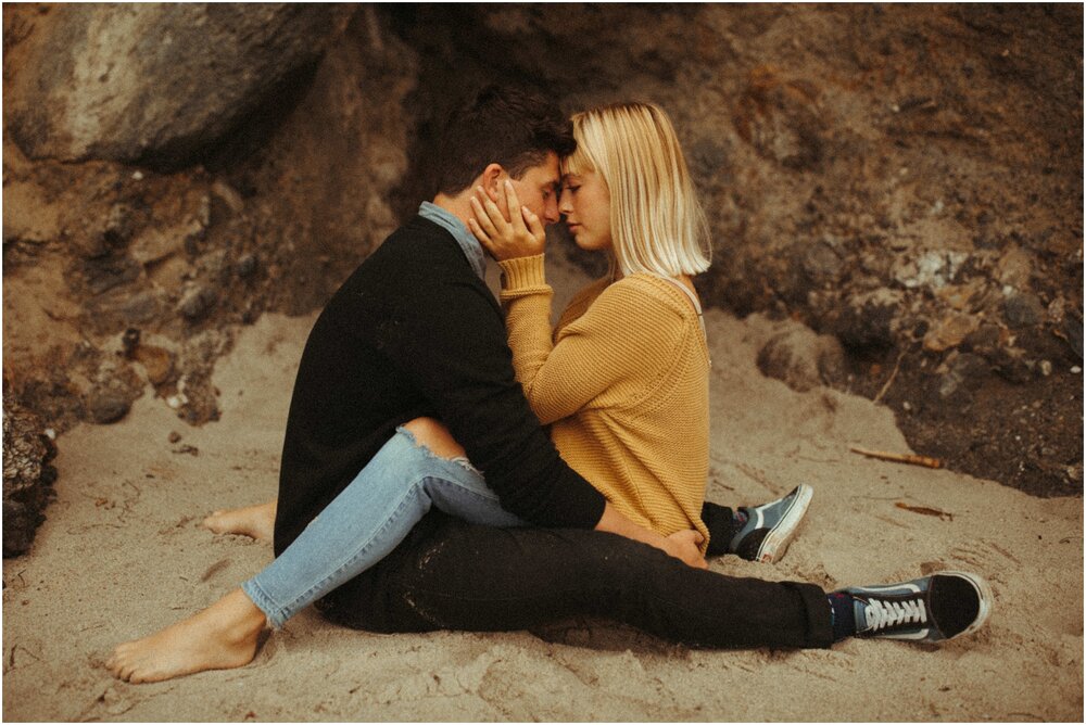 Laguna Beach Engagement in Victoria Beach by LA Wedding Photographer Saul Cervantes - Sophia & Chance-24.jpg