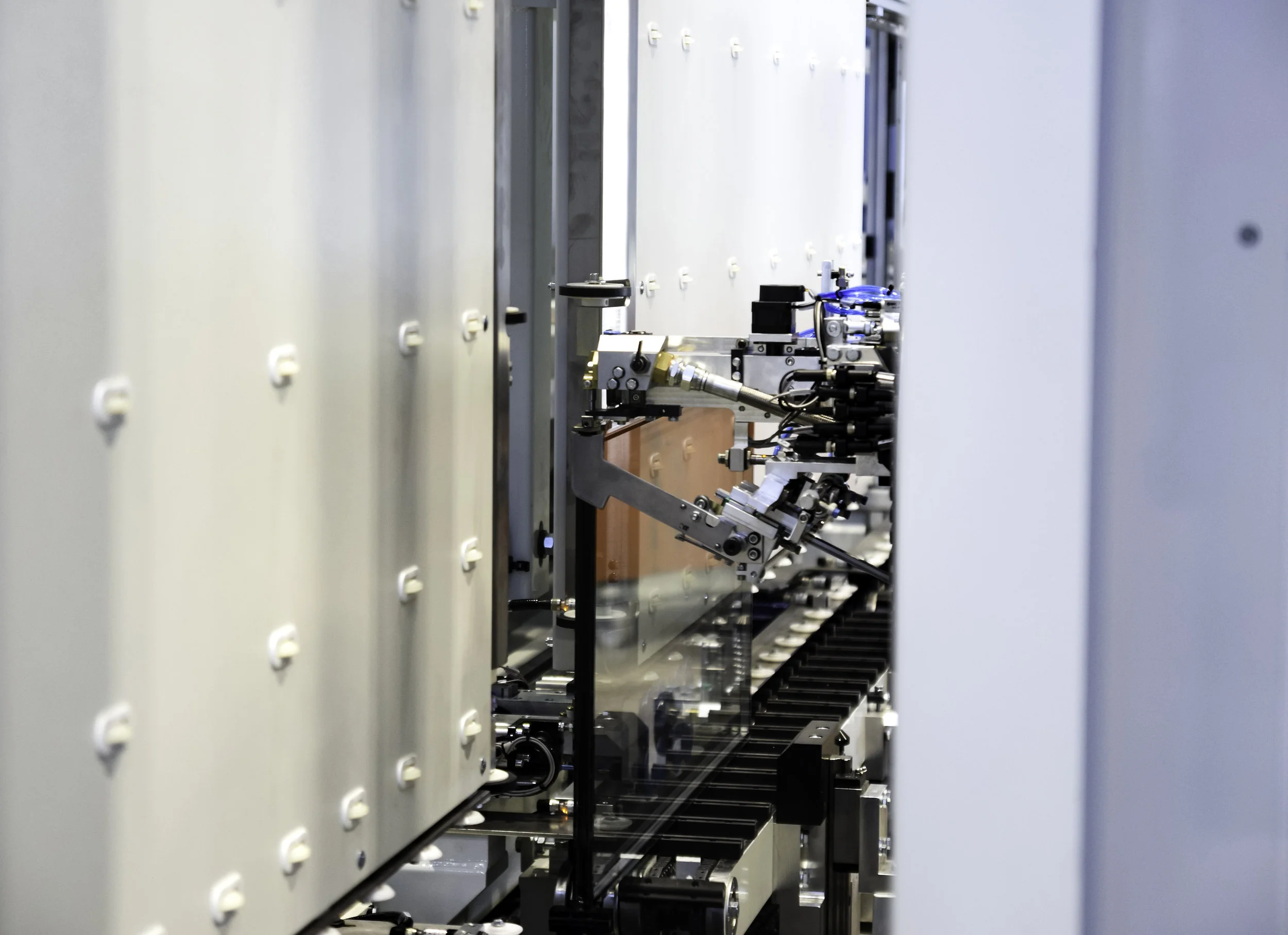 sealing robot detail.jpg