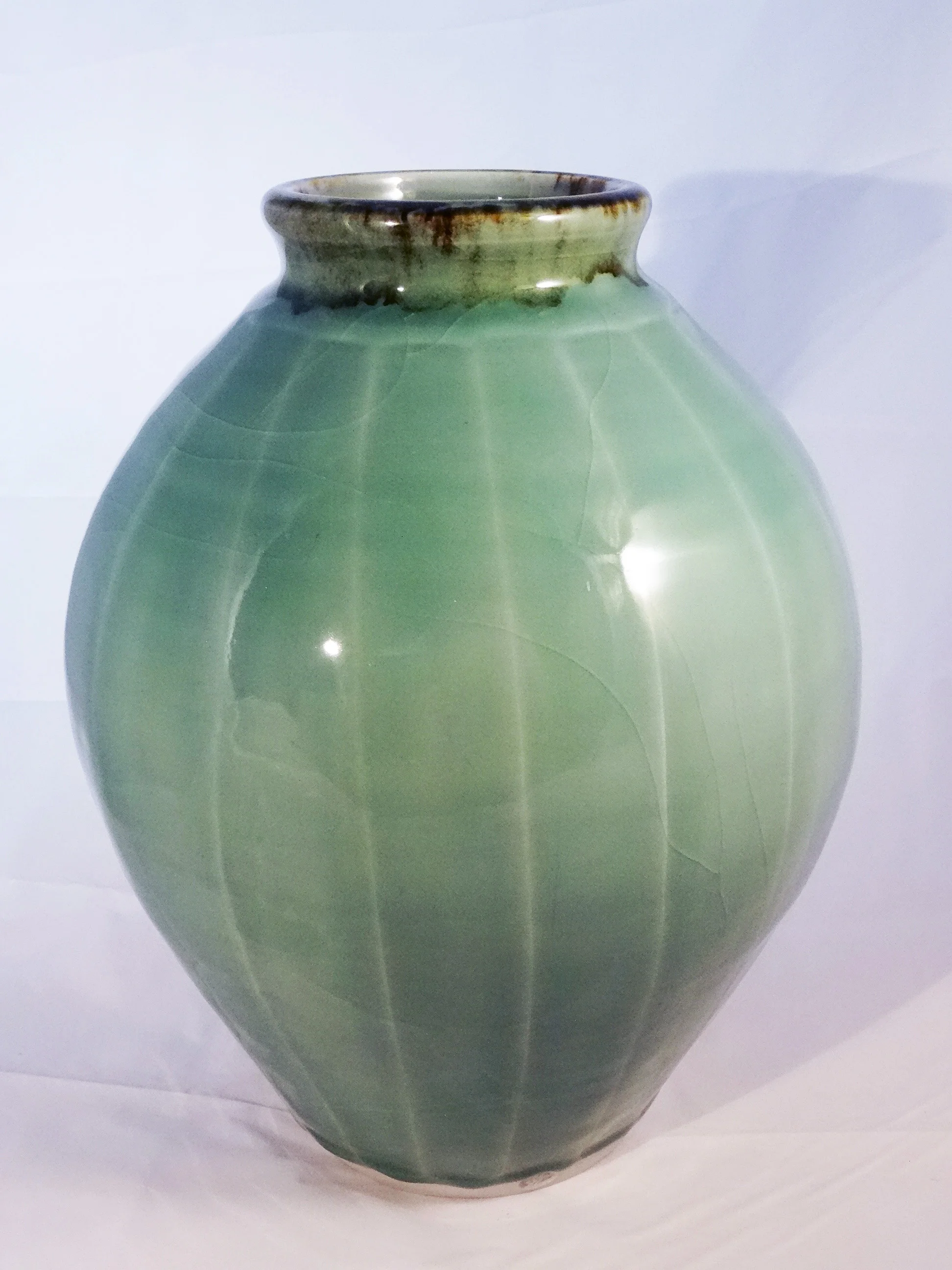 white stoneware jar, 40cm, faceted, green celadon glaze