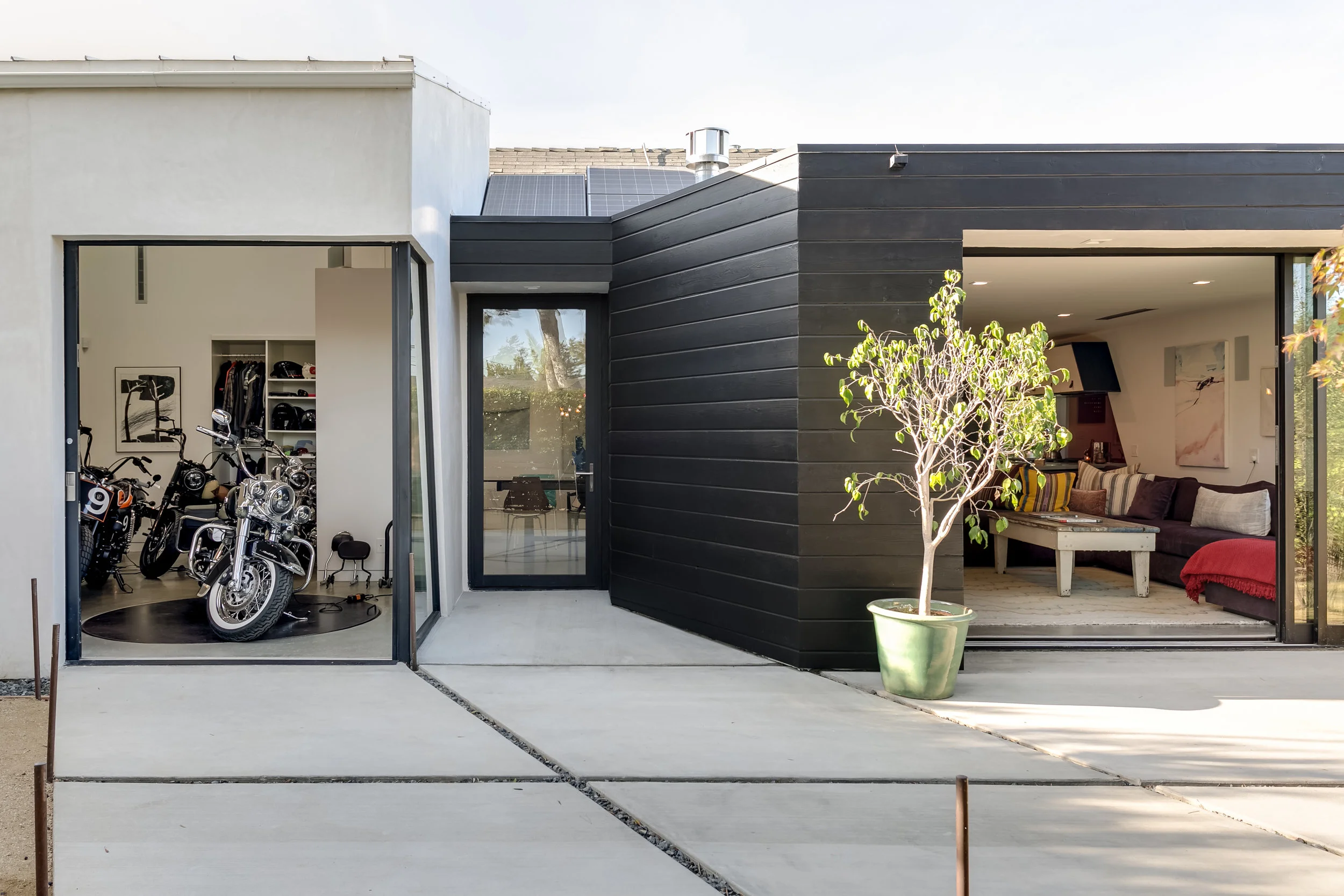 07-Racing_Green_Construction_12859_Greene_Ave_LA_CA_90066.jpg