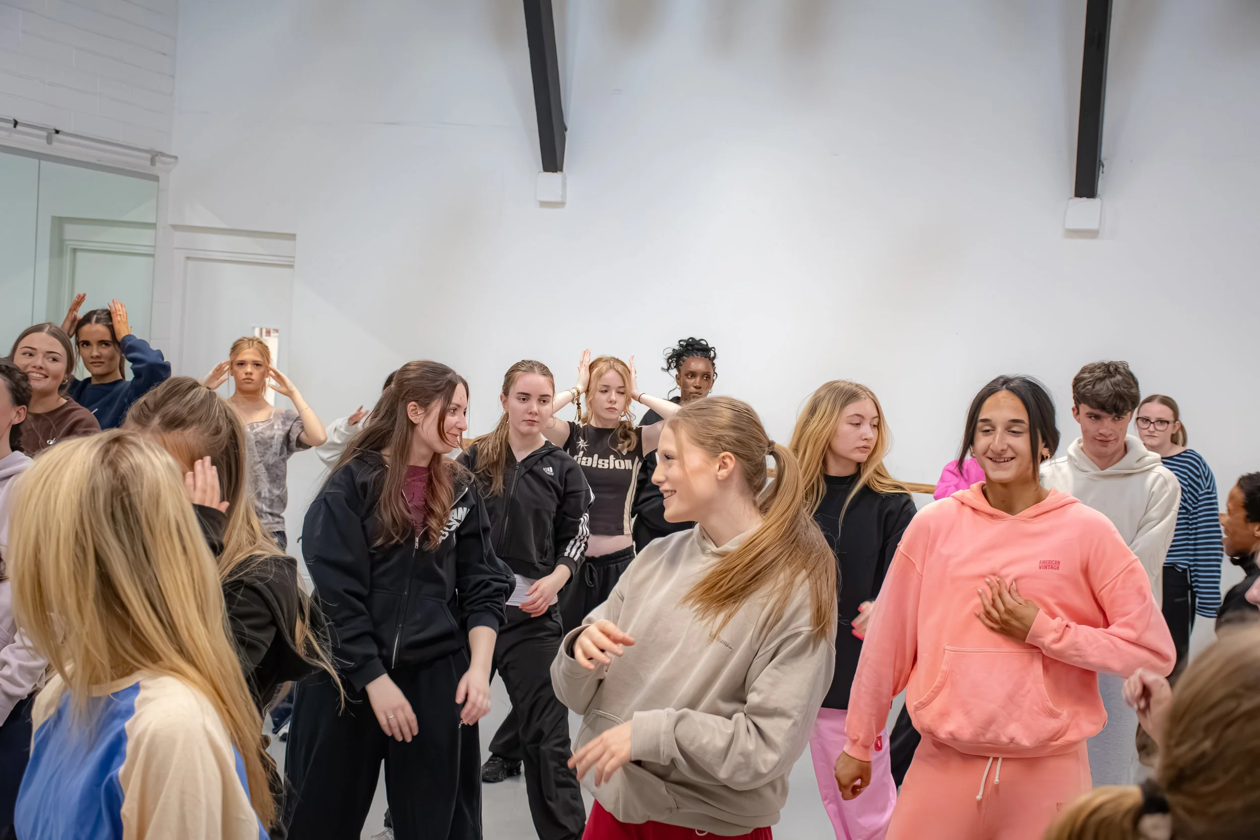 Senior Hip Hop class Dance ITW.jpg