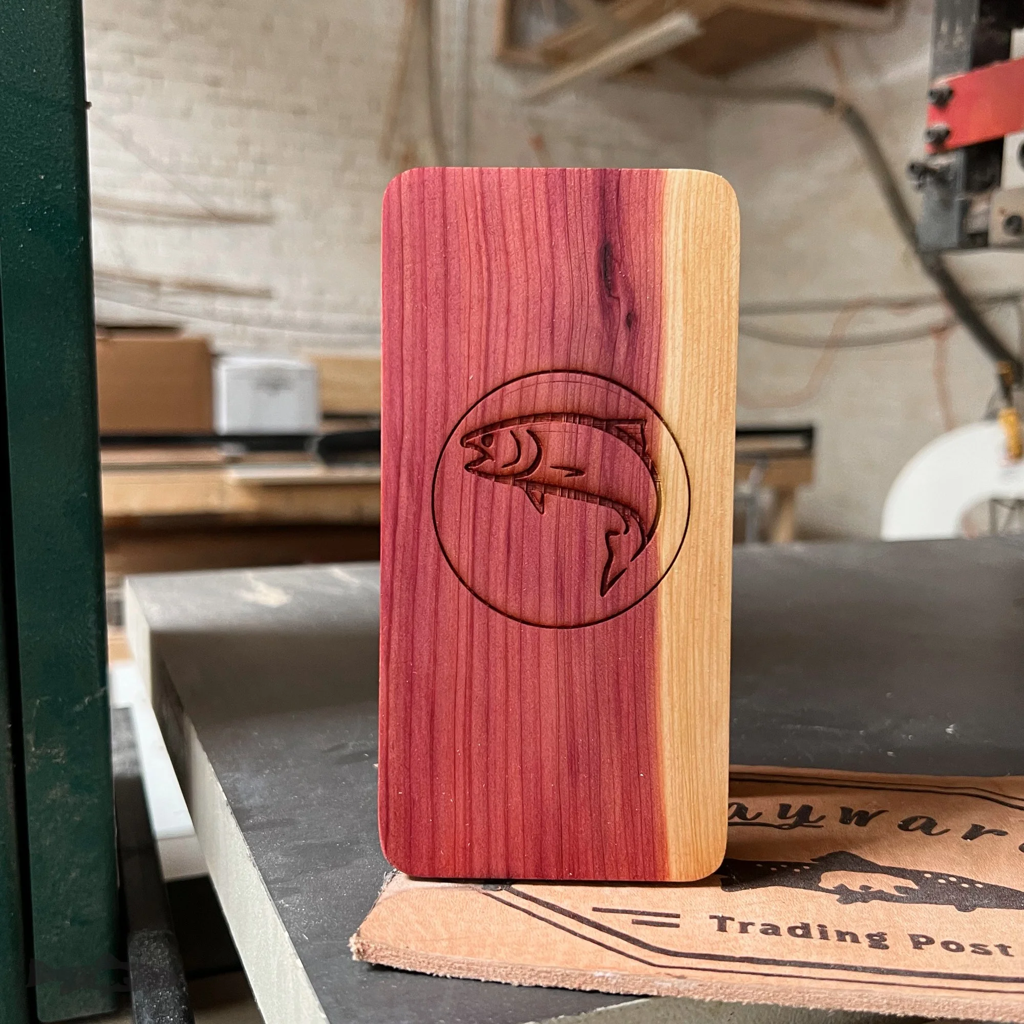 Custom Engraved Red Cedar Clamshell Wooden Fly Box Wood Fly Fishing