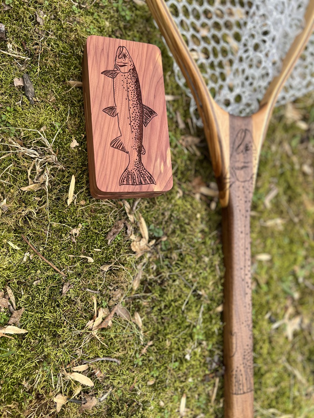 Gift Set - Trout Engraved Handcrafted Landing Net and Red Cedar Fly Box -  Made in Pennsylvania Holiday Gift Wood Fly Fishing net - Handcrafted Custom Fly  Fishing net made in the USA