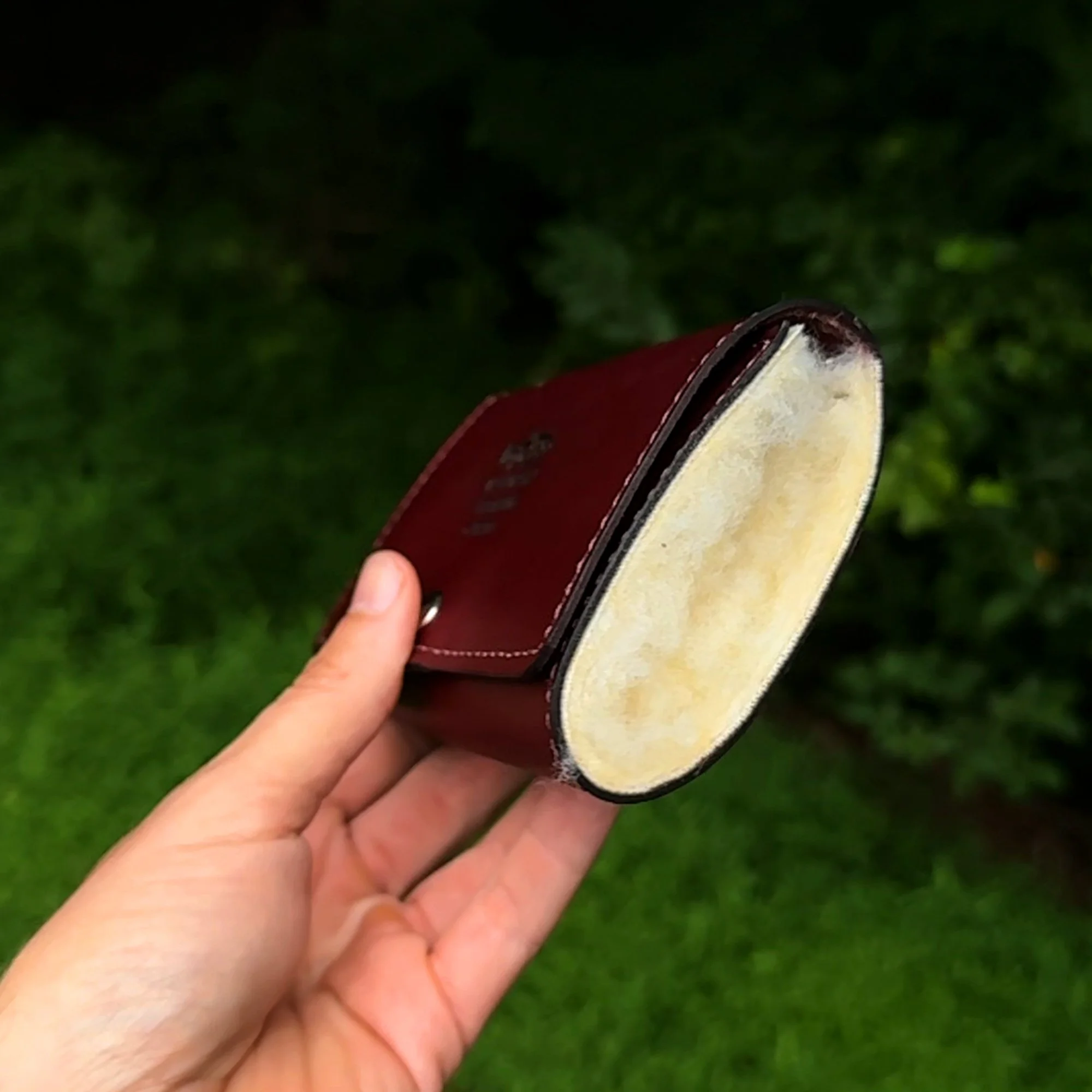 Leather-Fly-fishing-wallet-handmade-for-flytying-flyfishing-wayward_0006_Frame-11-08-2026-03-19-52.jpg