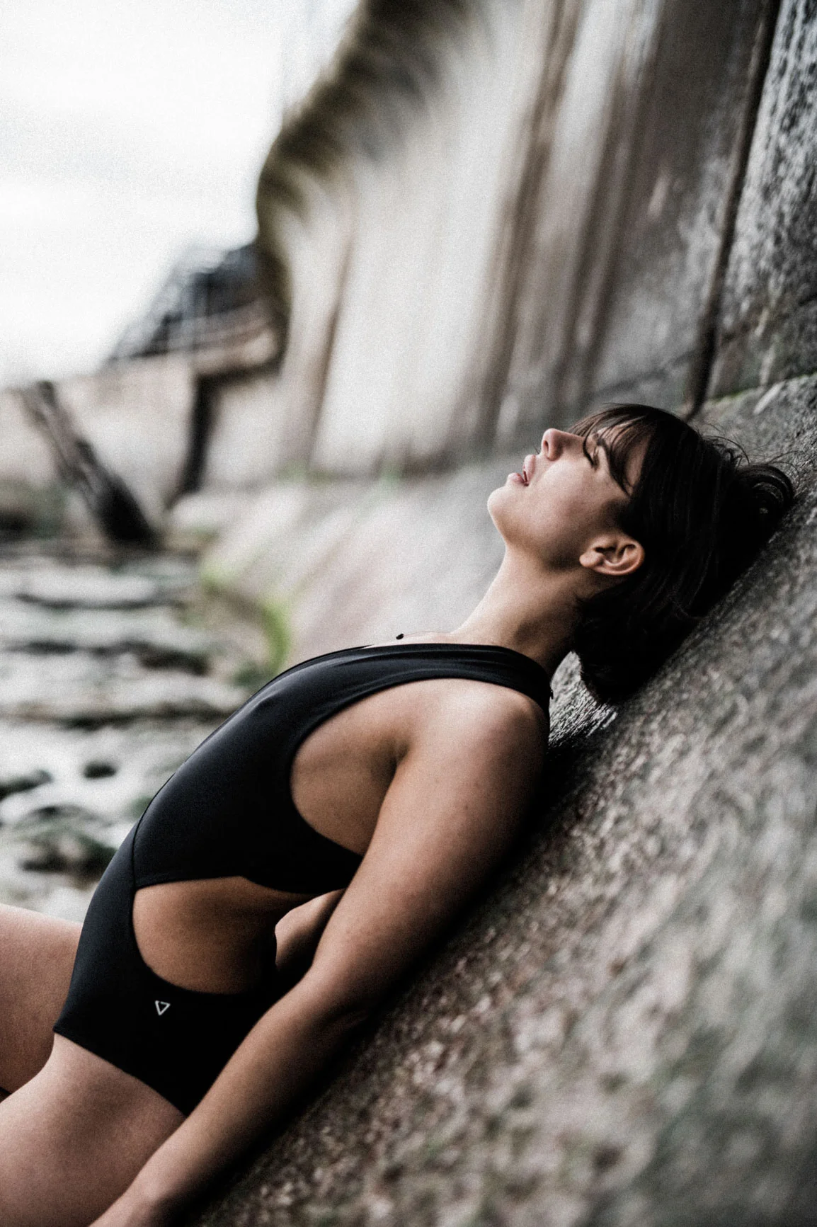 Davy J Cut-out Swimsuit - Black4.jpg
