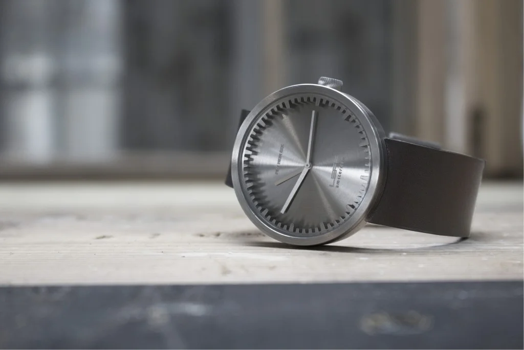 LEFF-amsterdam-tube-watch-d42-steel1-1024x685.jpg