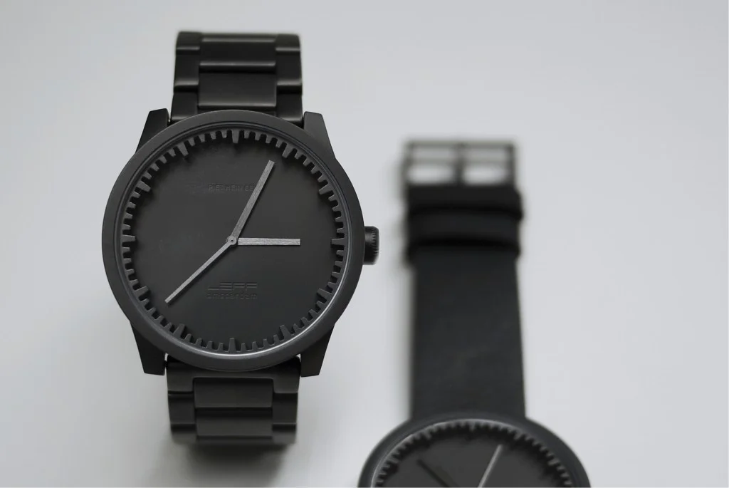 LEFF-amsterdam-tube-watch-s42-and-d42-black-close-up1-1024x685.jpg