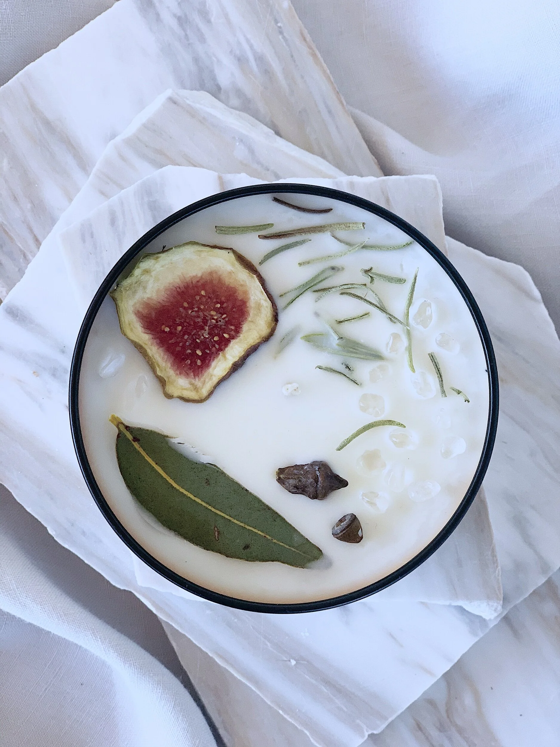 5F6E9DC8-AFD7-47DC-B253-EA71698D9C8F