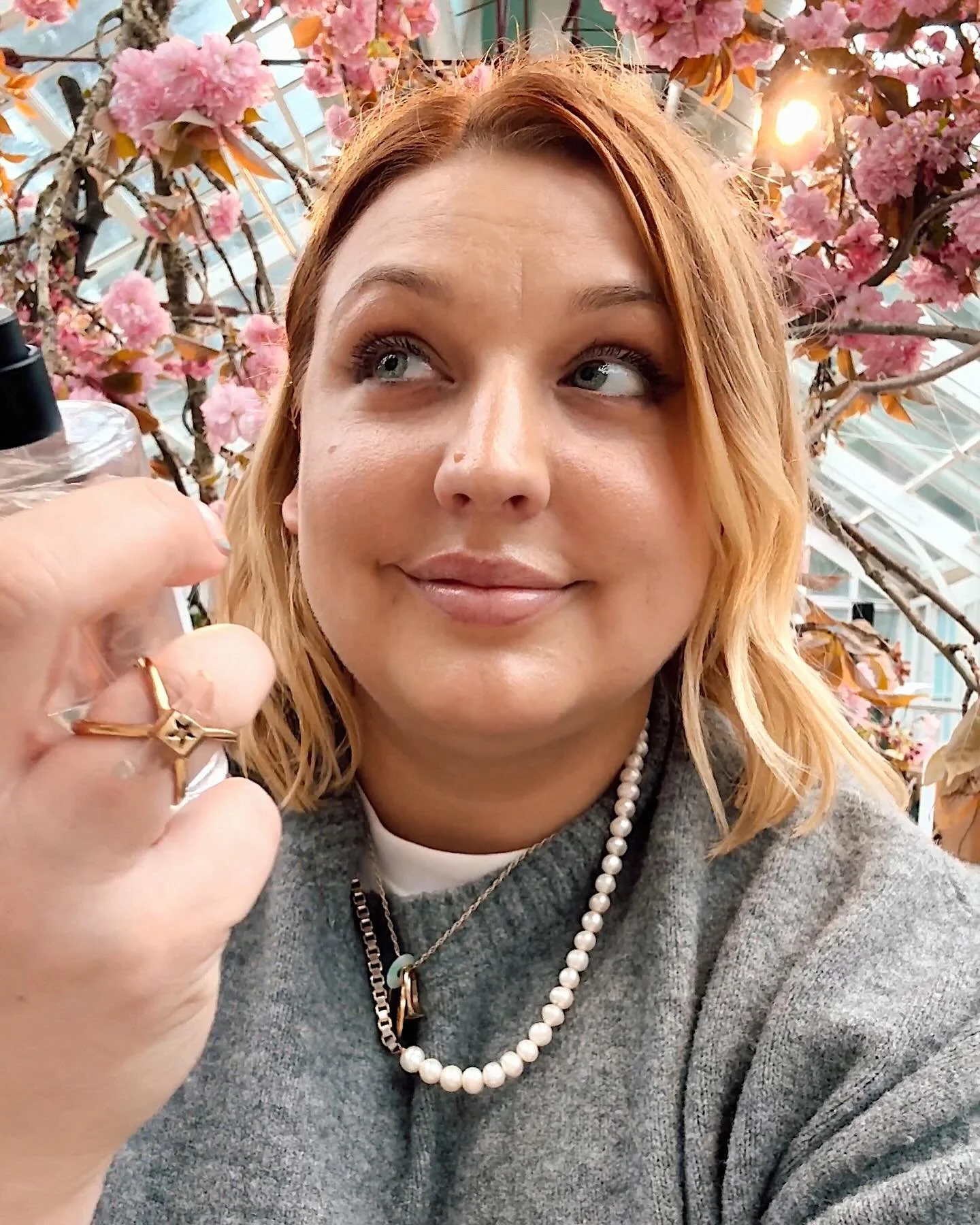 Spent the day among the cherry blossoms for the launch of @suntory_rokugin Sakura Bloom gin. Not only did Saskia @grandiflora_sydney create the garden of my dreams but she also created  perfume inspired by the spirit. 

Heavenly aromas of crisp air a