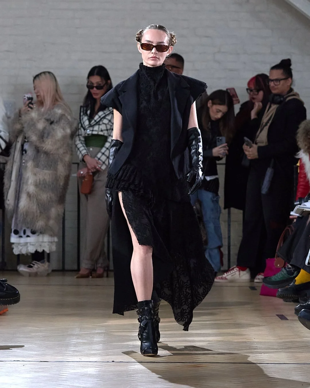 FASHION DESIGNER @madebyshravya 

Fashion Collective @salfordfashiondesign

Show Production @richardthornn
Production team @theofficialisobe @logunscr33n @fre4knsty
Runway images @oogunshakin 
Makeup by @beccisbrushes for AOFMPro @aofmakeup @lauramcc