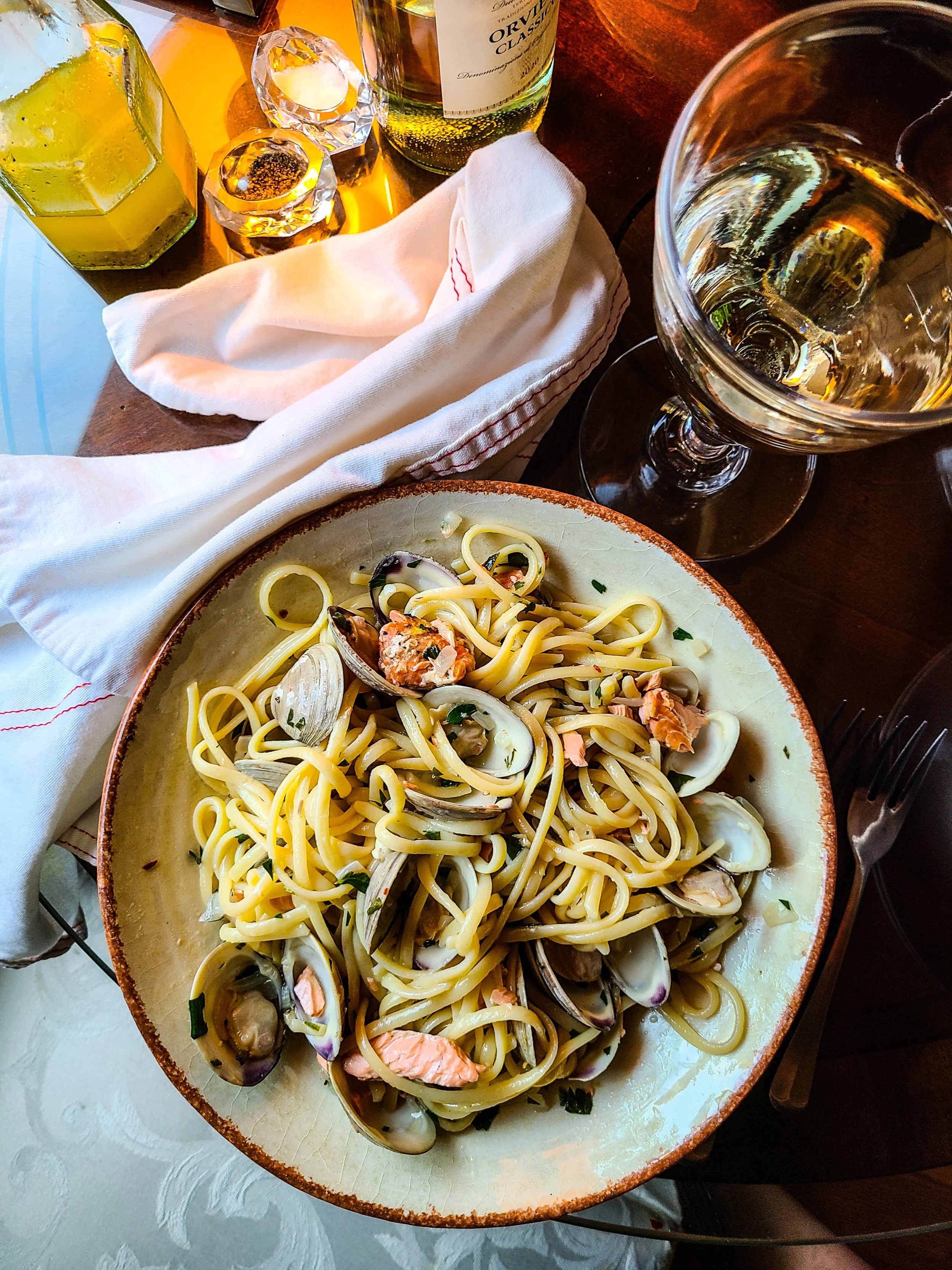 Linguine-Clam-Salmon.jpg