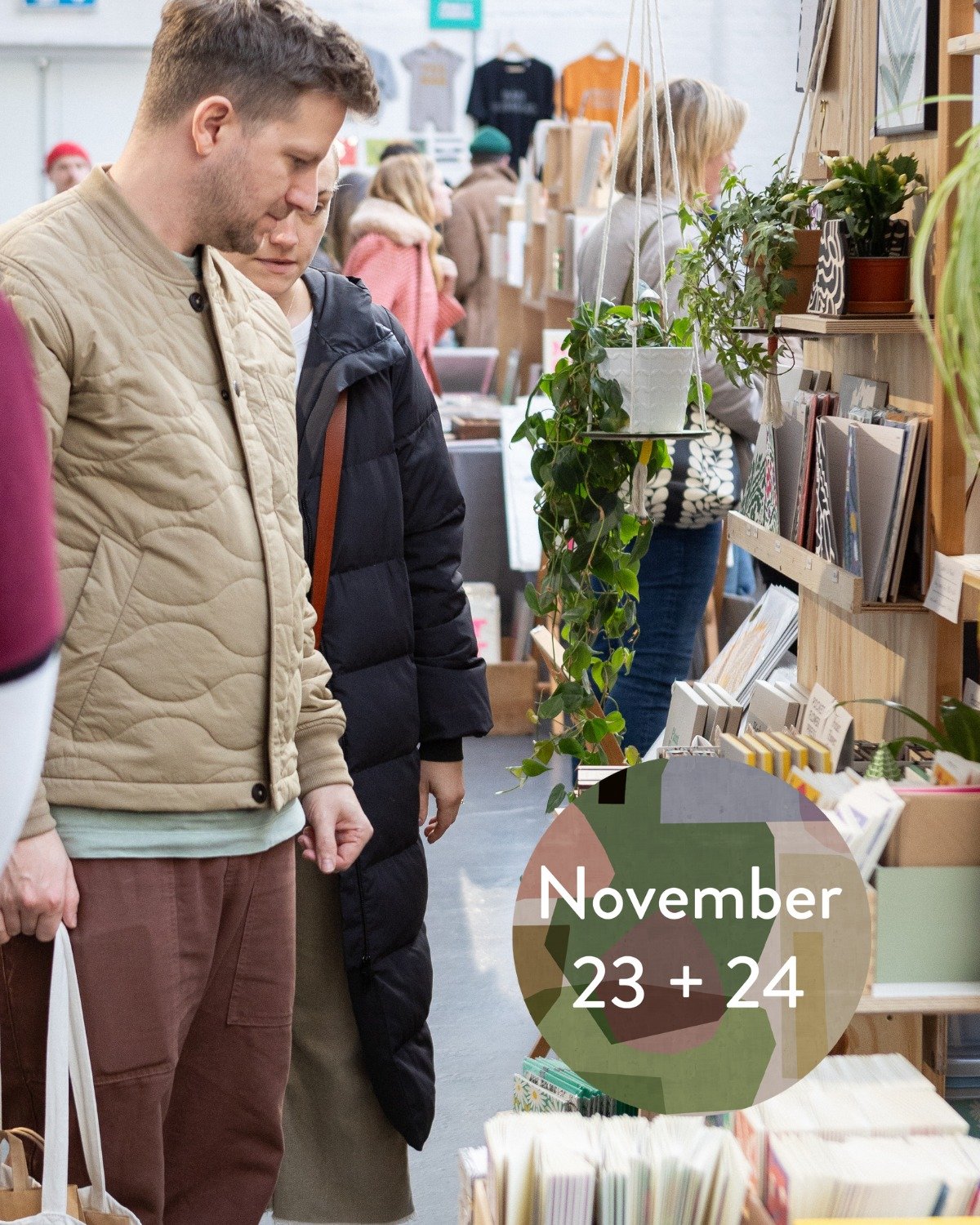 NEXT WEEKEND 🎄💫

Start your Christmas shopping at The Paperolls Christmas Market 🎄 With over 80 stalls featuring the very best artists and designer makers from across the UK selling the most beautiful art, ceramics, jewellery, textiles and more!

