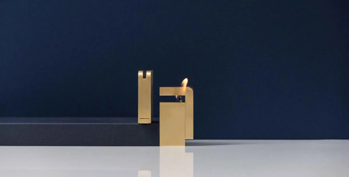 KNNOX-lighter.jpg