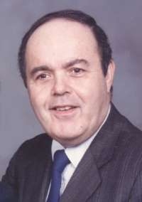 obit - james savage.jpg