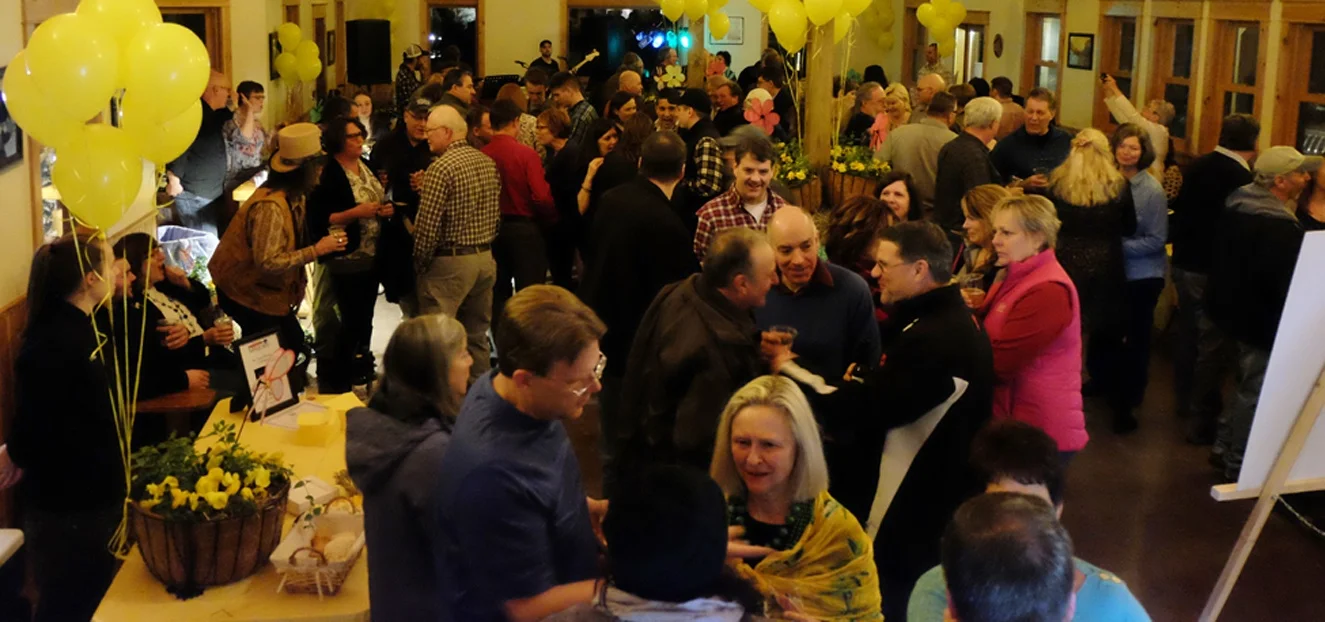 Crowd shot 1.jpg