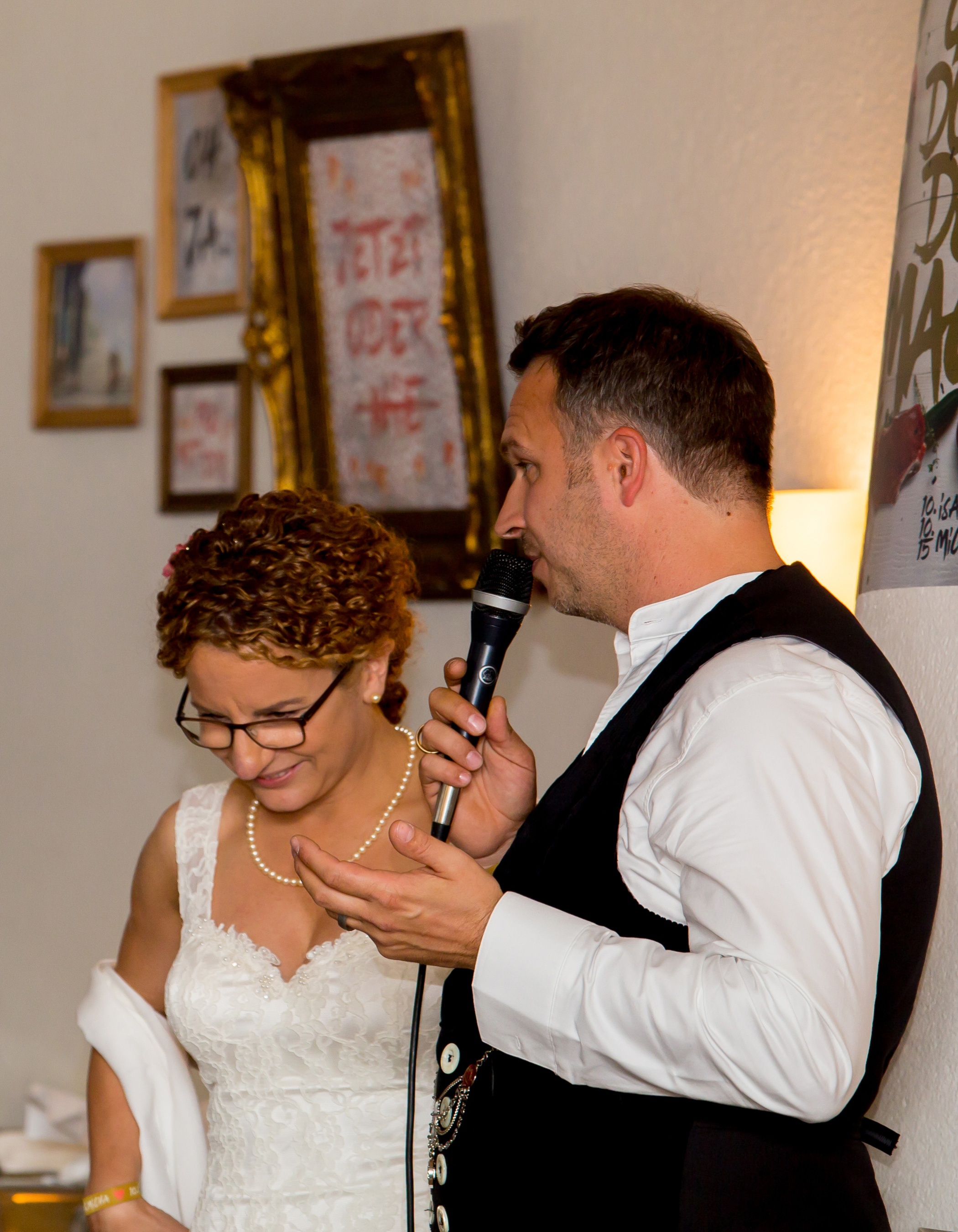 Domrauschen_Grafikdesign_Kampagne_Hochzeit_Misa_29.jpg