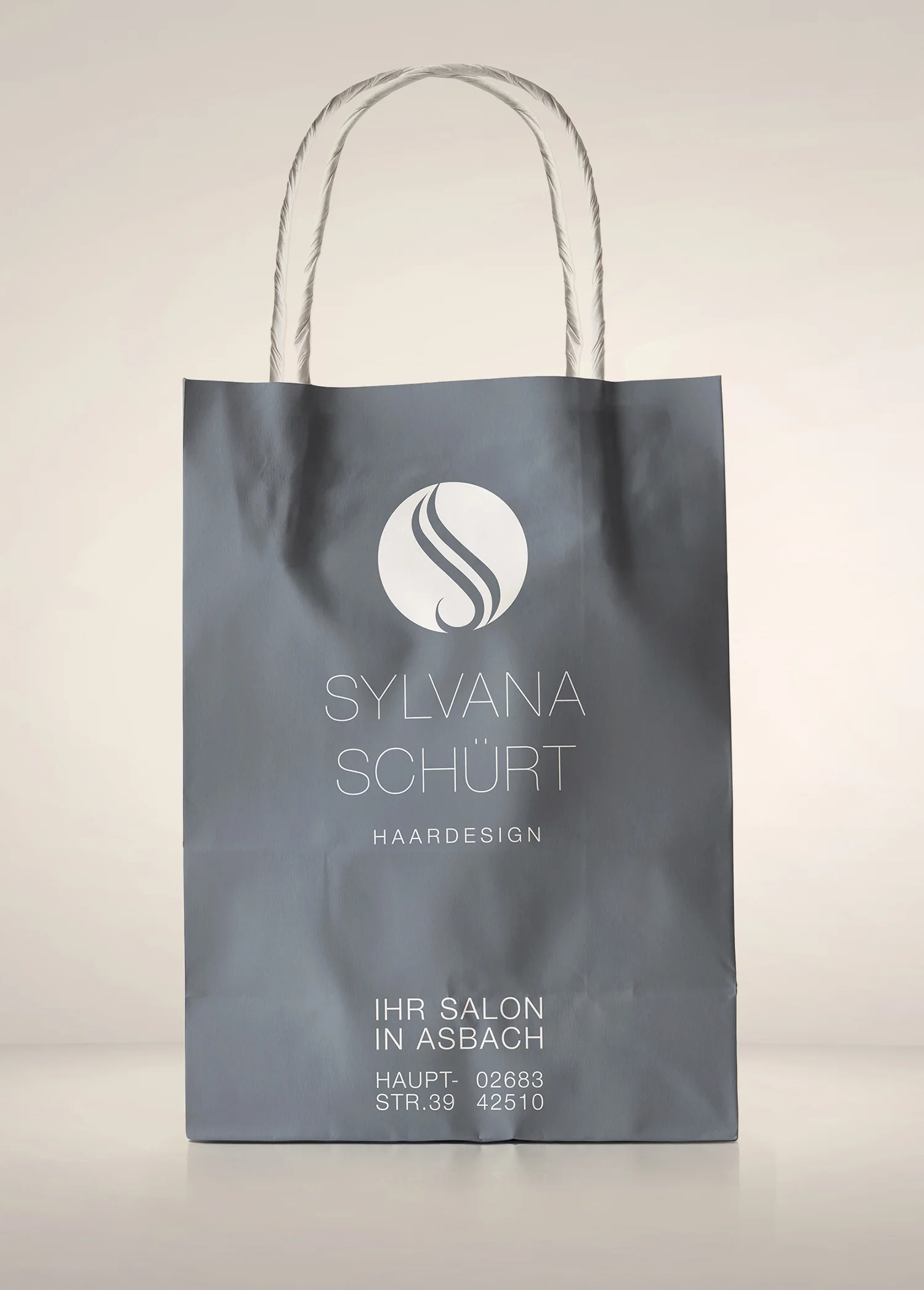 domrauschen_grafikdesign_haardesign_sylvana_11.jpg